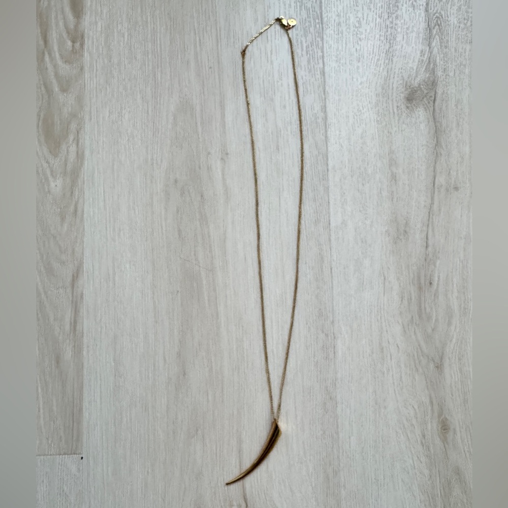 Michael Kors Long Horn Pendant Necklace - Picture 4 of 5